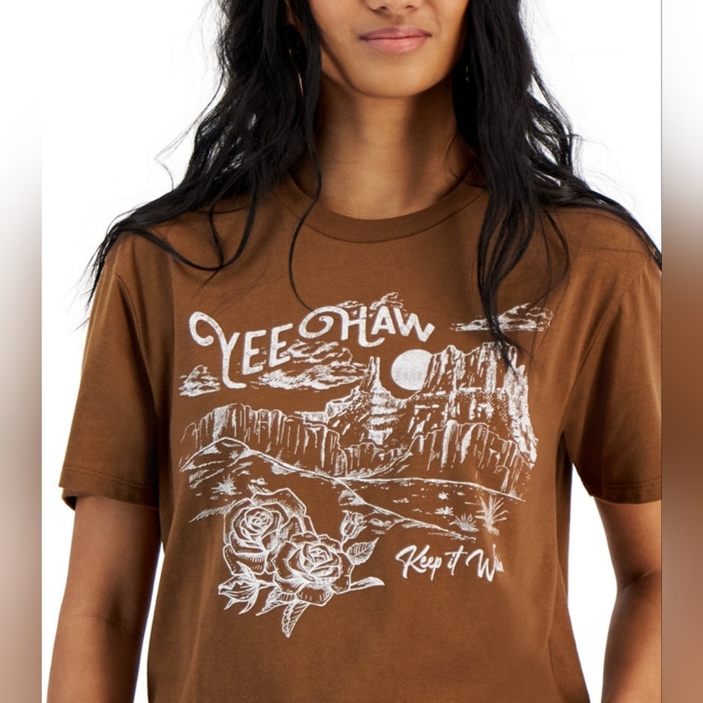 Rebellious One Juniors' Yee Haw Desert Cropped Soft T-Shirt, Boxy, NWT, XL